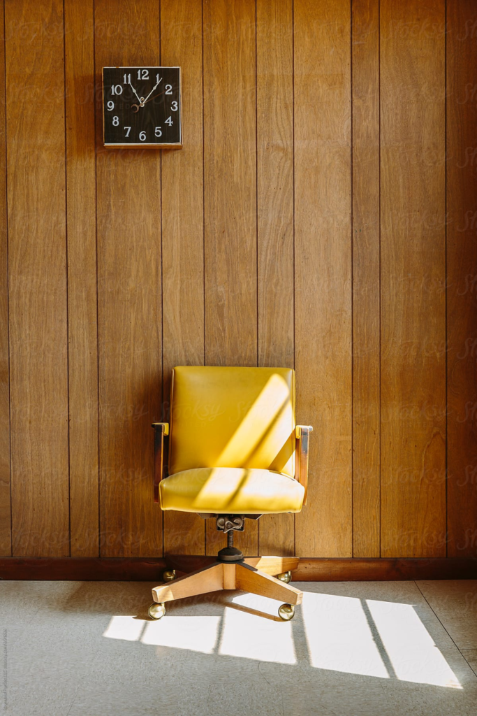 Designer-Office-Chairs.png