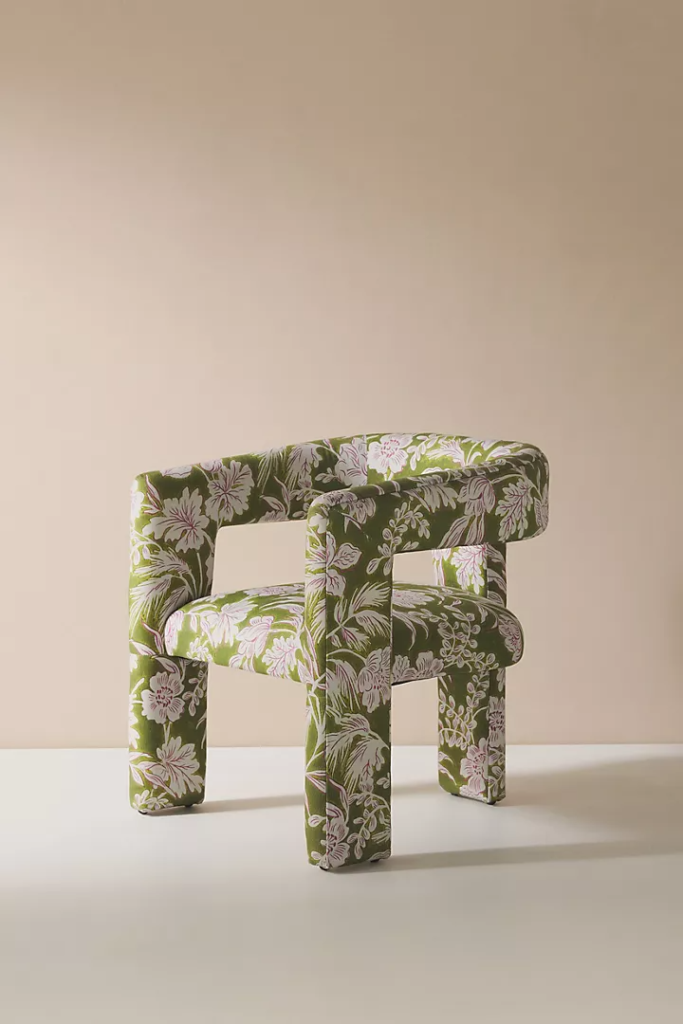Dining-Chair-Covers.png
