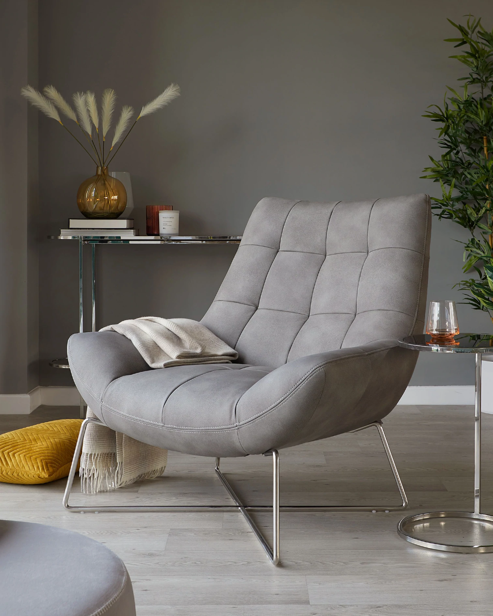 Grey Bedroom Chair  to Transform
  Your Space