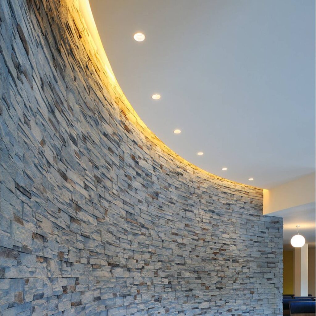 High-voltage-recessed-spotlights.jpg
