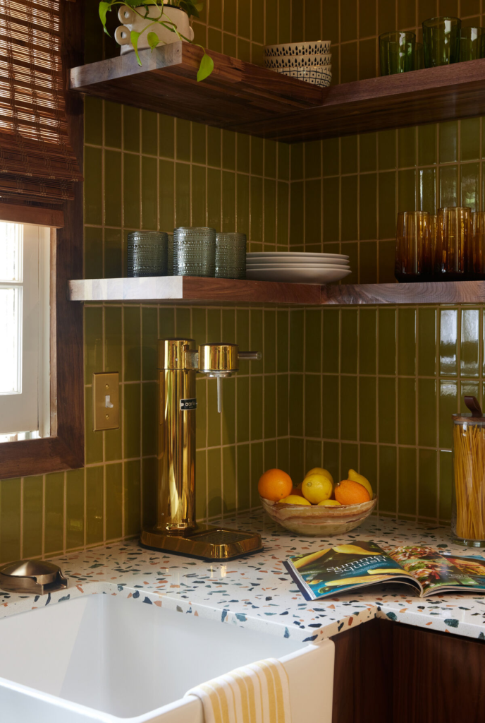 Modern-Kitchen-Tiles.png