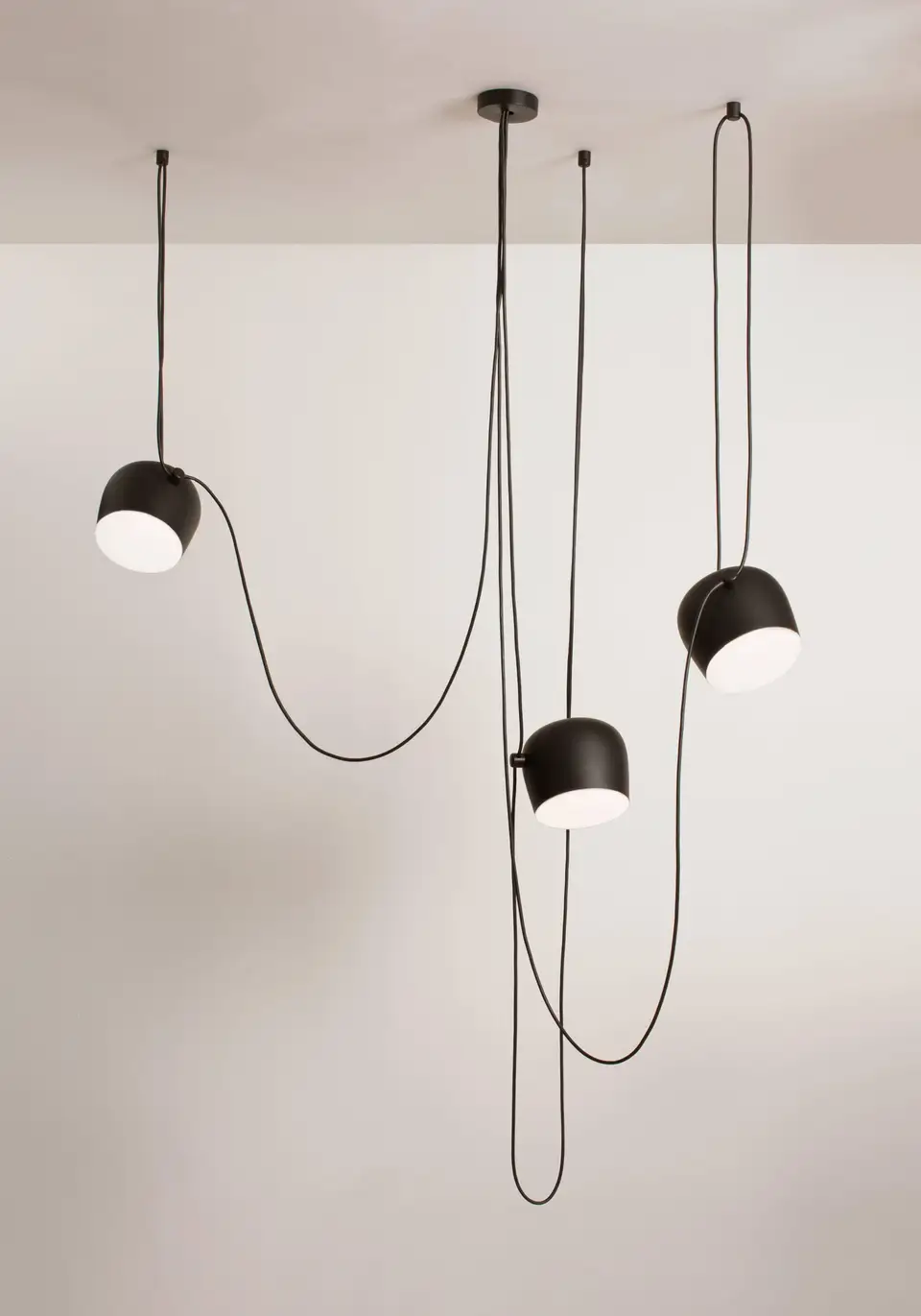 Modern ceiling lights – a no-go, not to
  have them