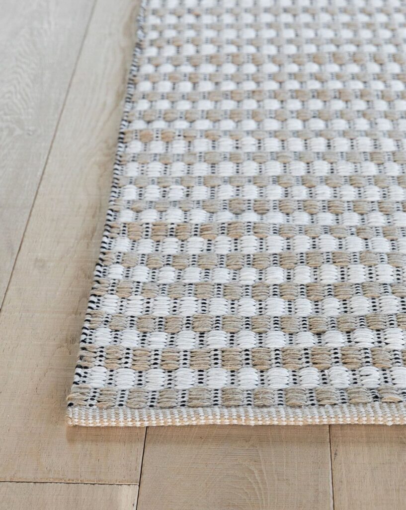 Outdoor-rugs.jpg