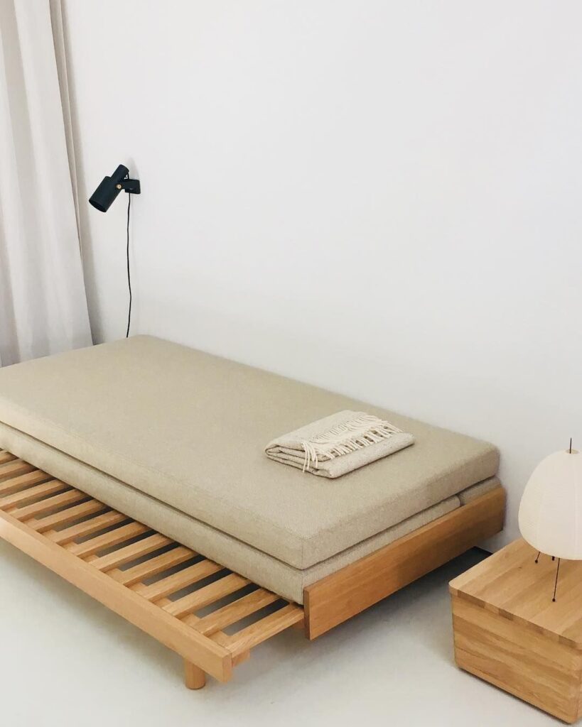 Pull-Out-Bed-Sofa.jpg