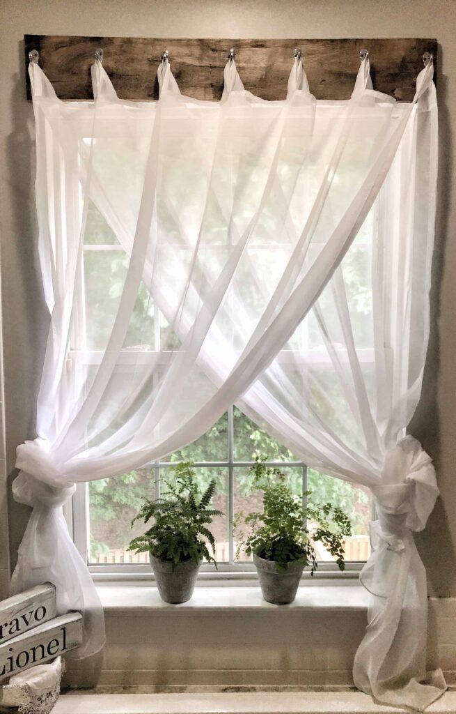 Sheer-Curtains-Ideas.jpg