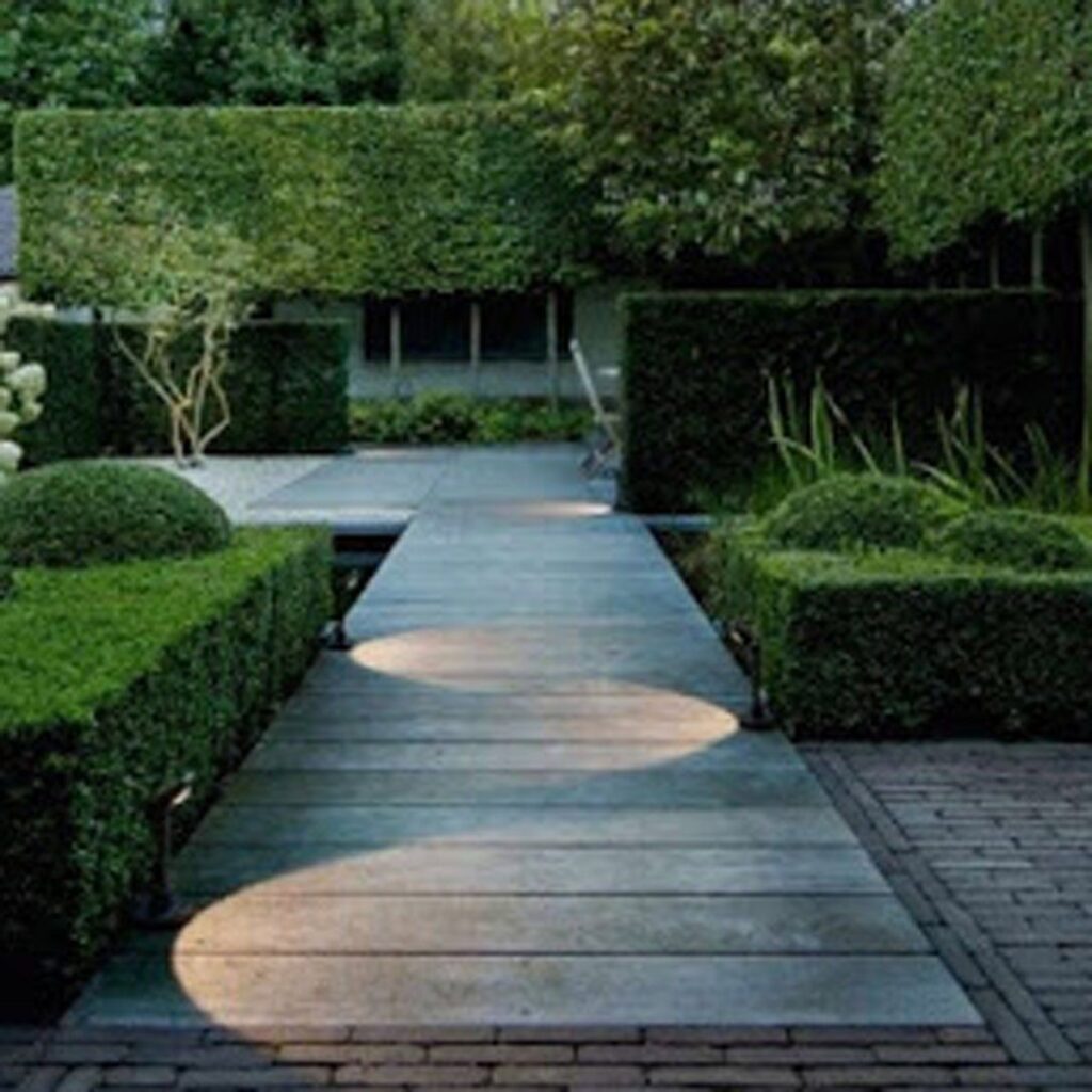 Solar-Landscape-Lighting.jpg
