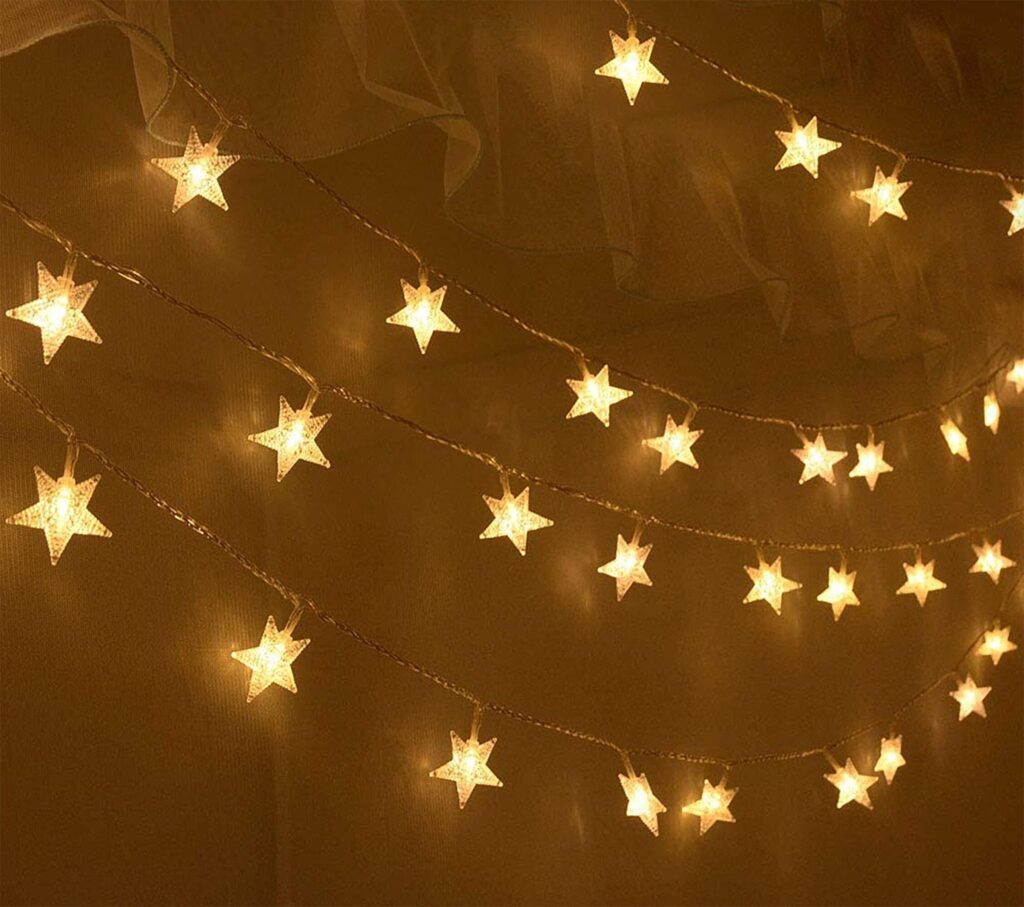 String-Lights-For-Bedroom.jpg