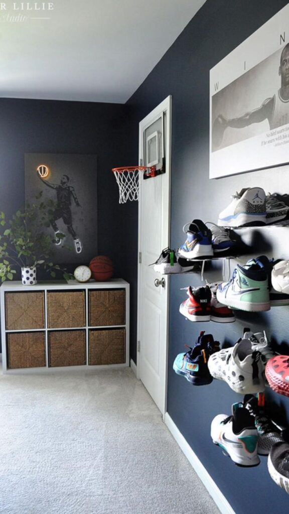 Teen-Boy-Bedroom.jpg