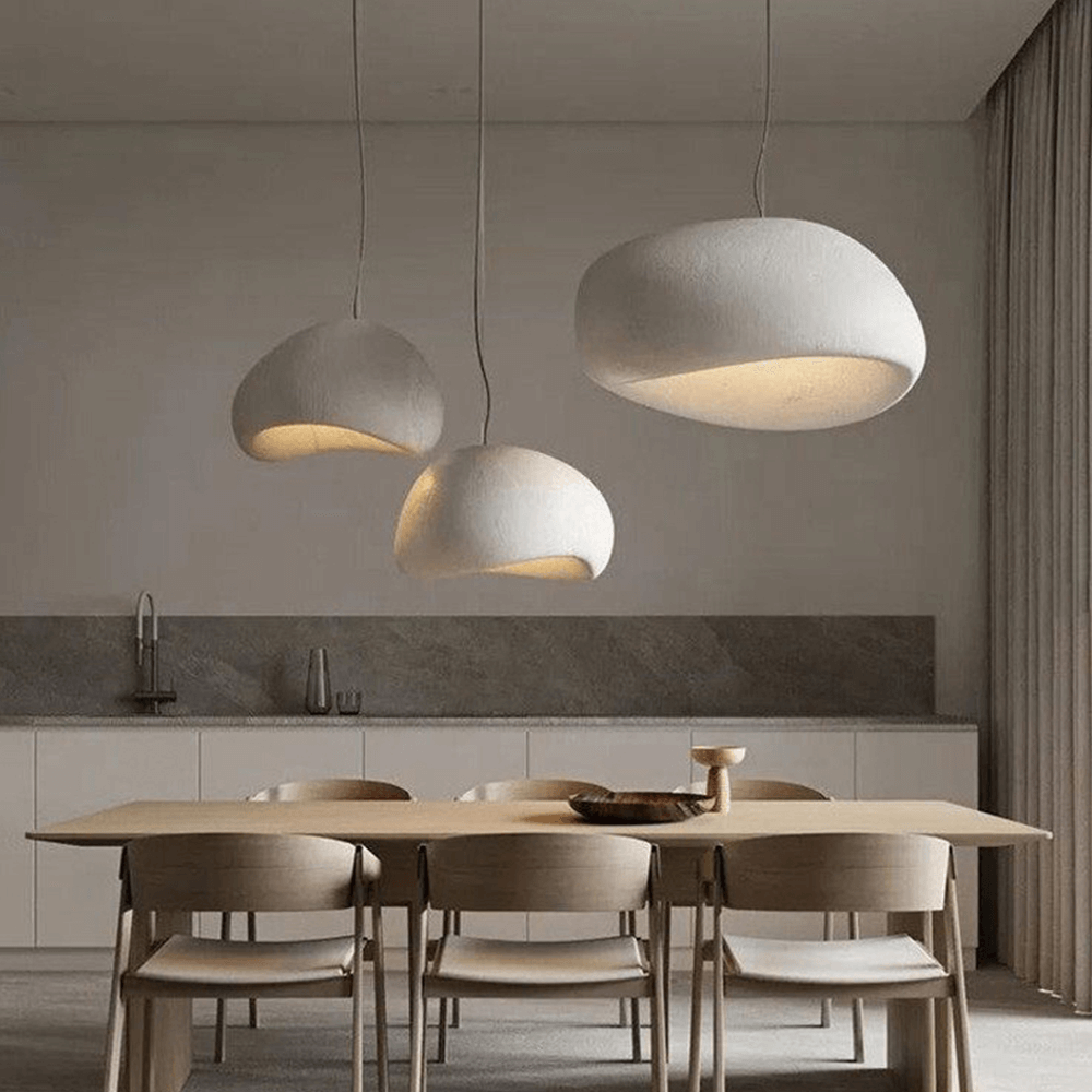 Extravagant stars of the living spaces:
  design pendant lights